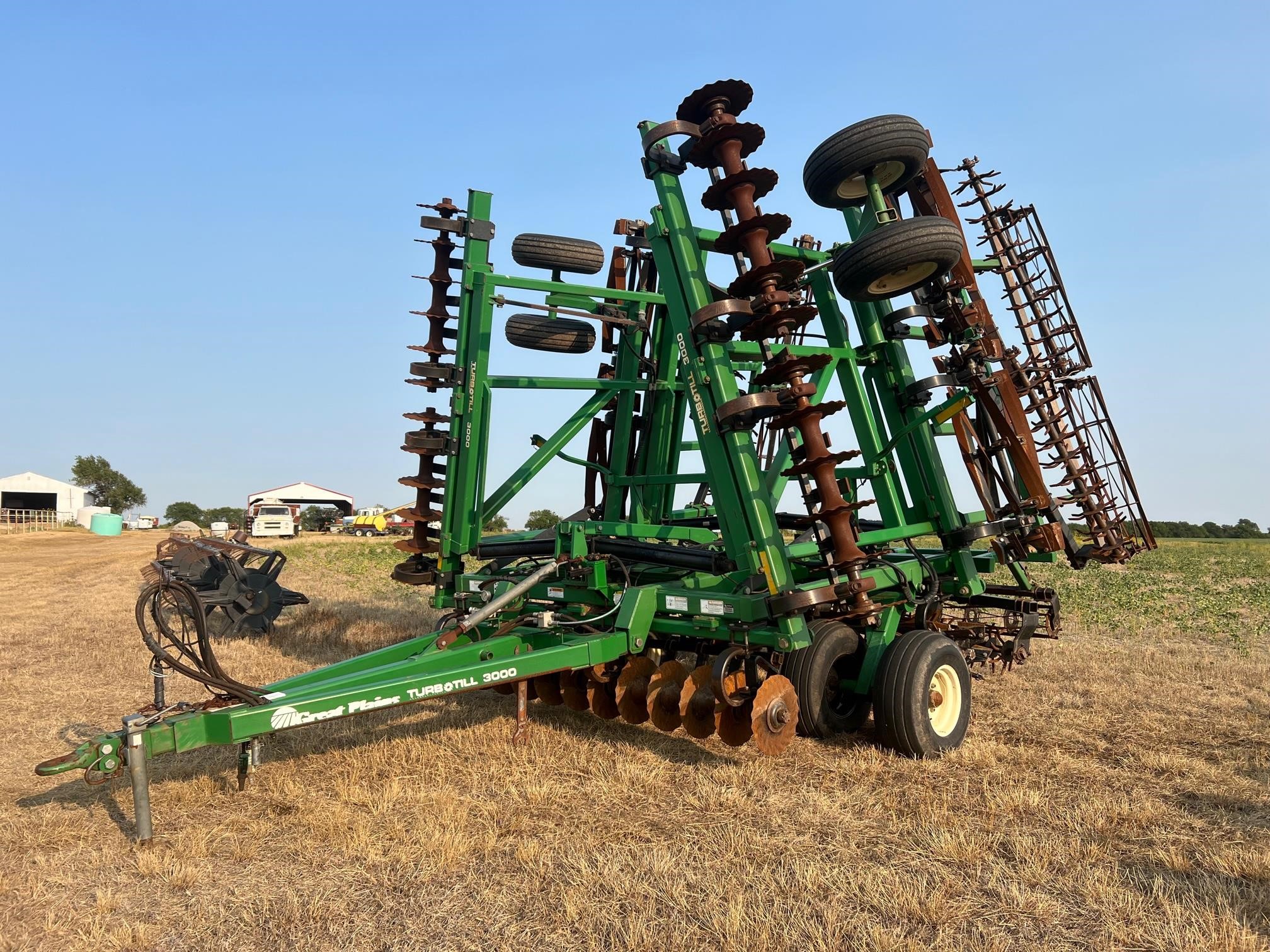 Used Farm Equipment, Construction Equipment & Trucks for sale- BigIron ...