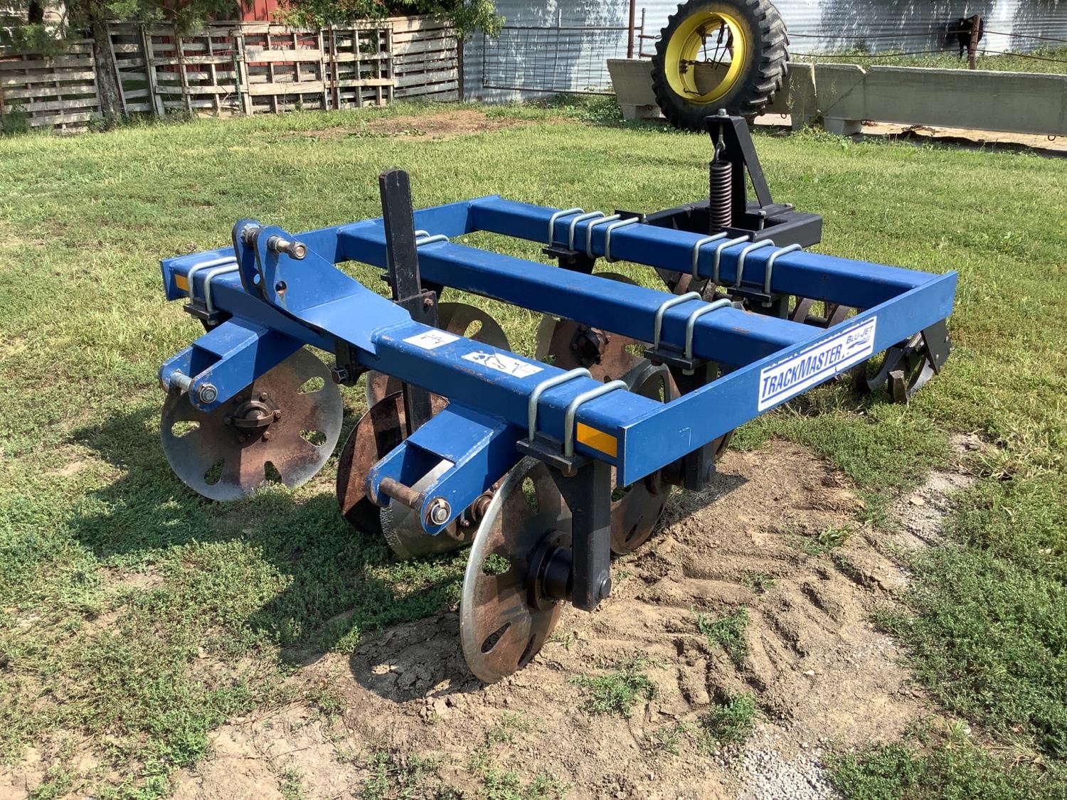 Blu-Jet TrackMaster Pivot Track Closer BigIron Auctions