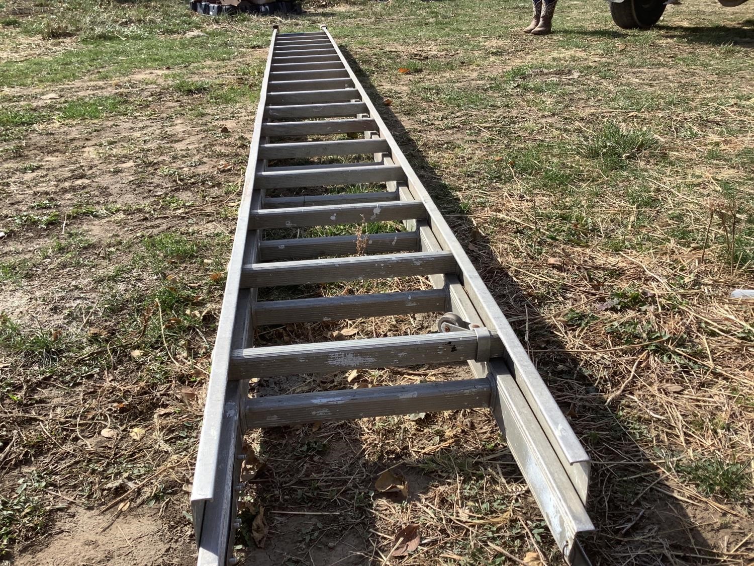 30' Extension Ladder BigIron Auctions