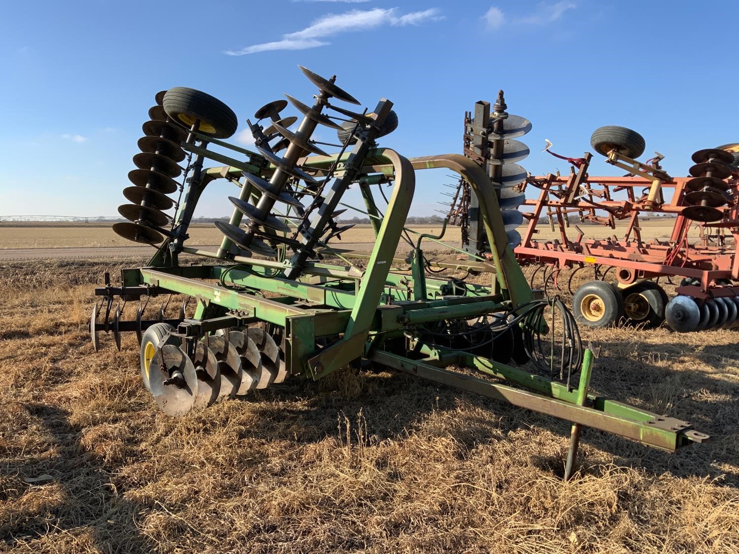 John Deere 235 25’ Disk BigIron Auctions