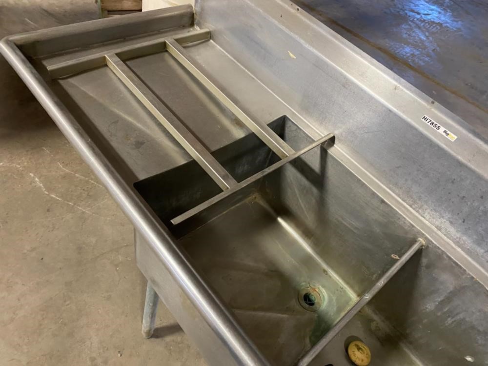 Stainless Steel Commercial 3 Bay Sink BigIron Auctions   Stainlesssteelcommercial3baysink 6592bfd58dd24fbf99412b3b876c46b6 