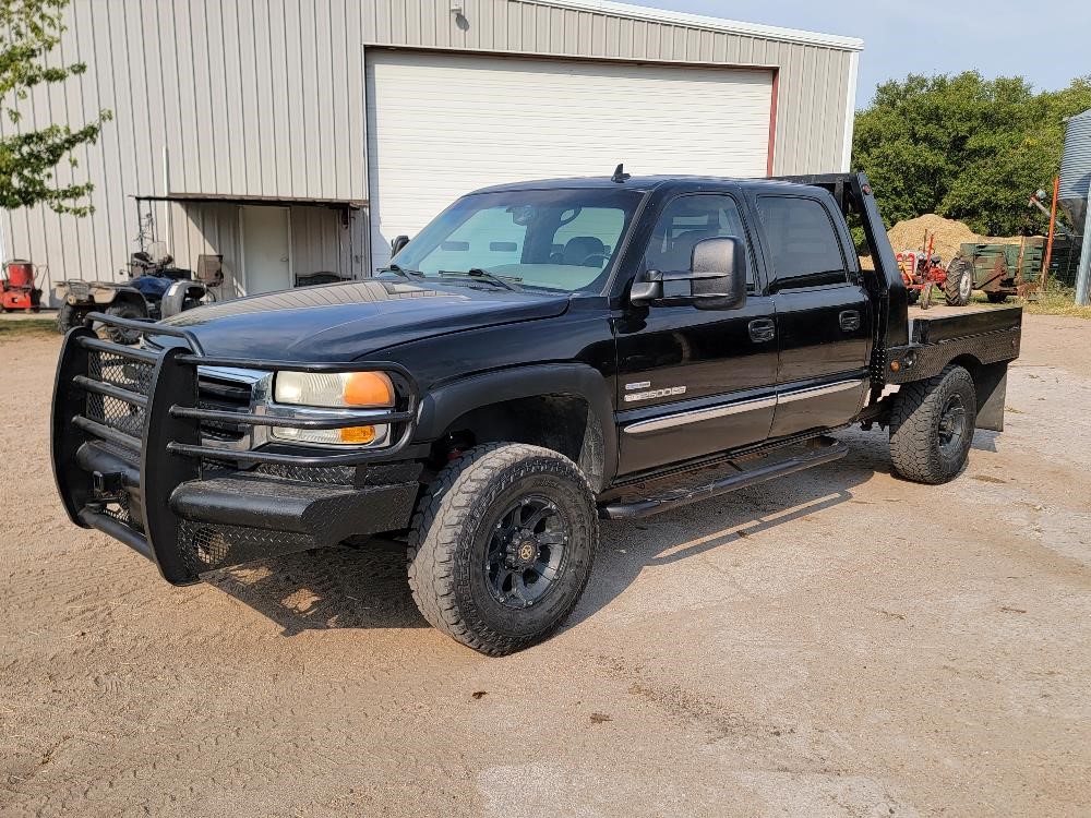 2006 GMC Sierra K2500 SLT 4x4 Crew Cab Flatbed Pickup BigIron Auctions