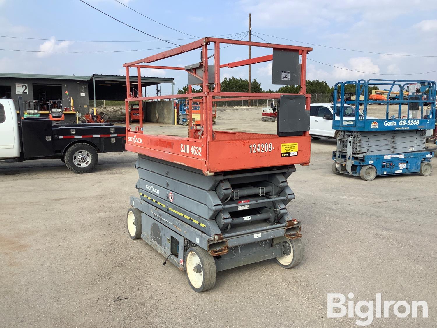 2013 SkyJack SJ4632 Scissor Lift BigIron Auctions