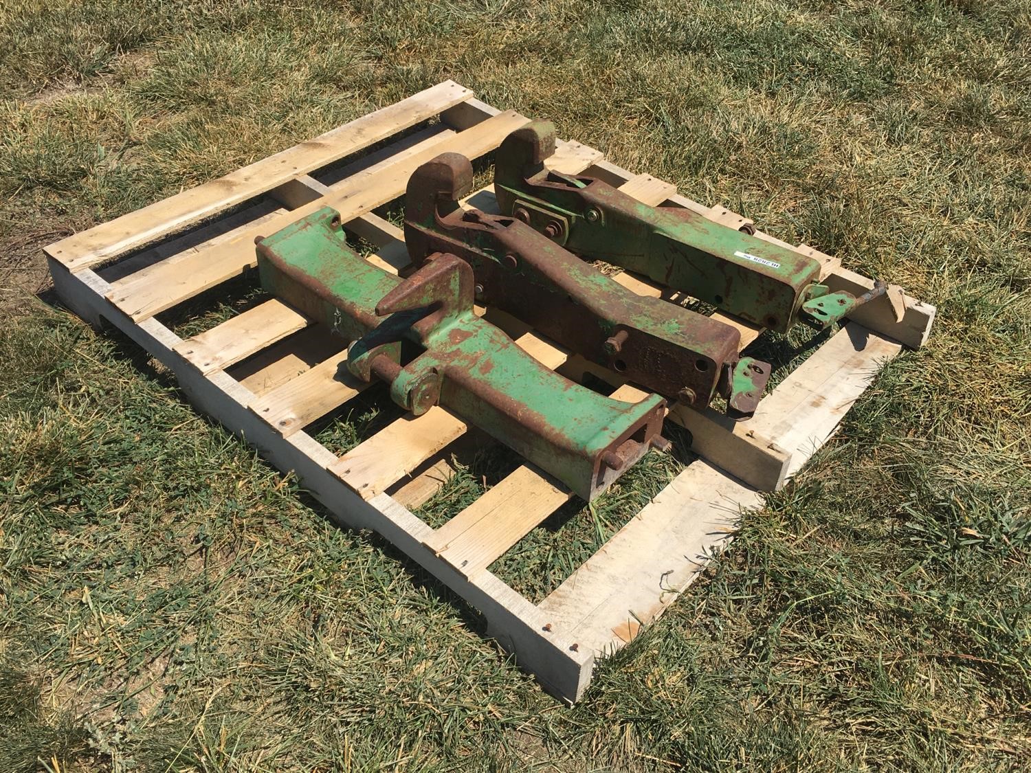 John Deere Category III Quick Hitch Parts BigIron Auctions