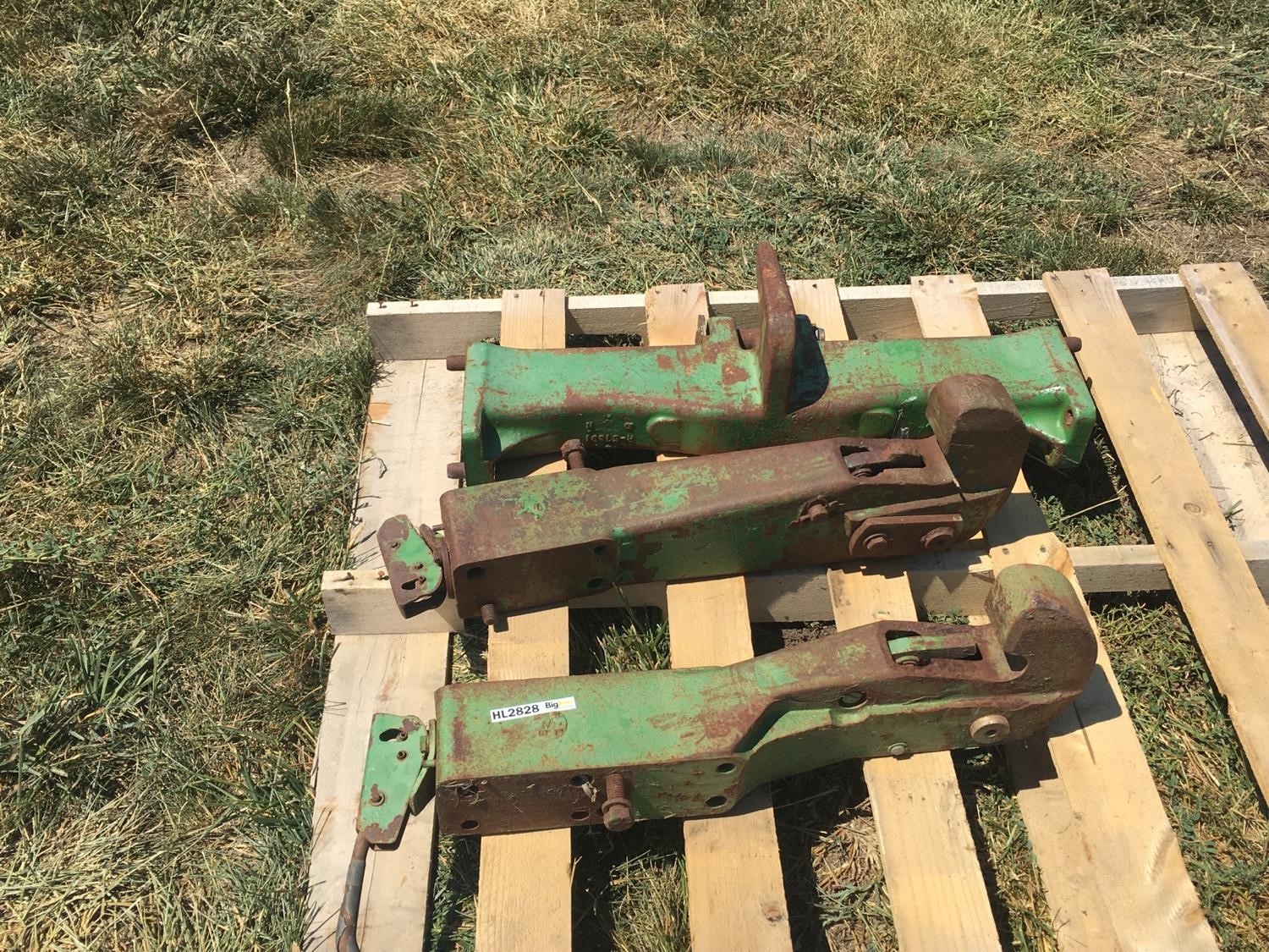 John Deere Category III Quick Hitch Parts BigIron Auctions