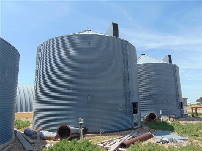 Coop Grain Bin Bigiron Auctions