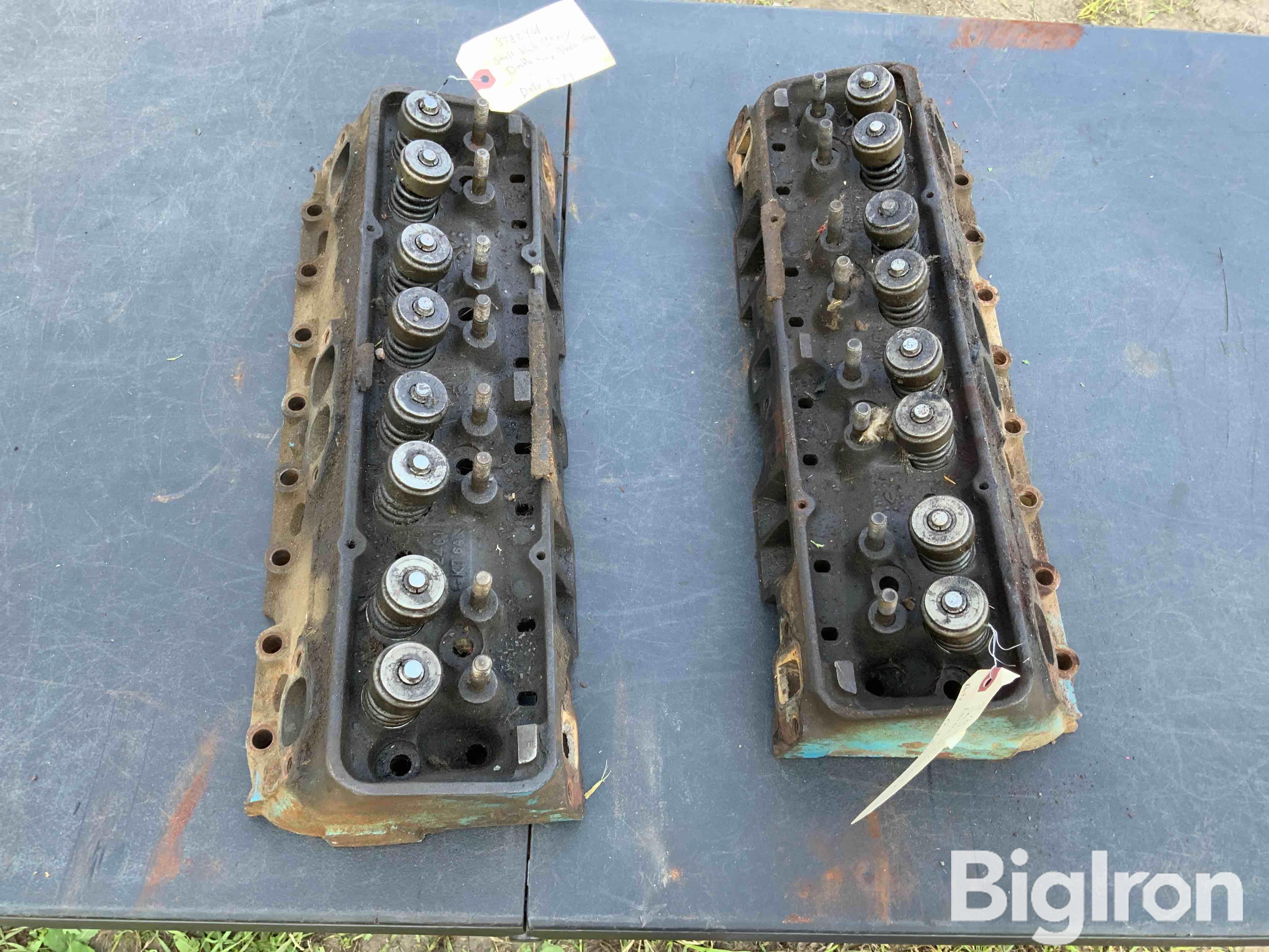 Chevrolet Small Block Cylinder Heads BigIron Auctions