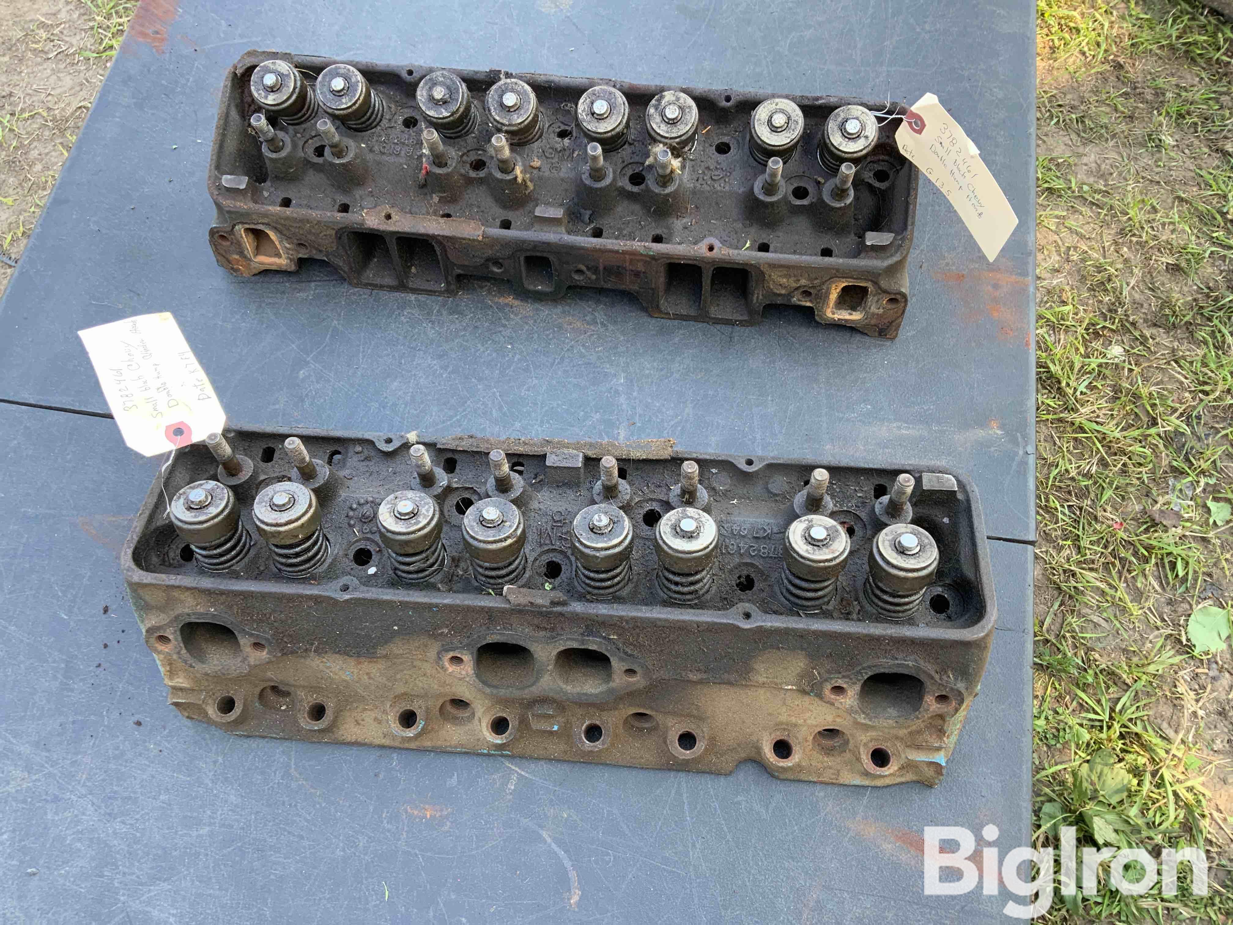 Chevrolet Small Block Cylinder Heads BigIron Auctions