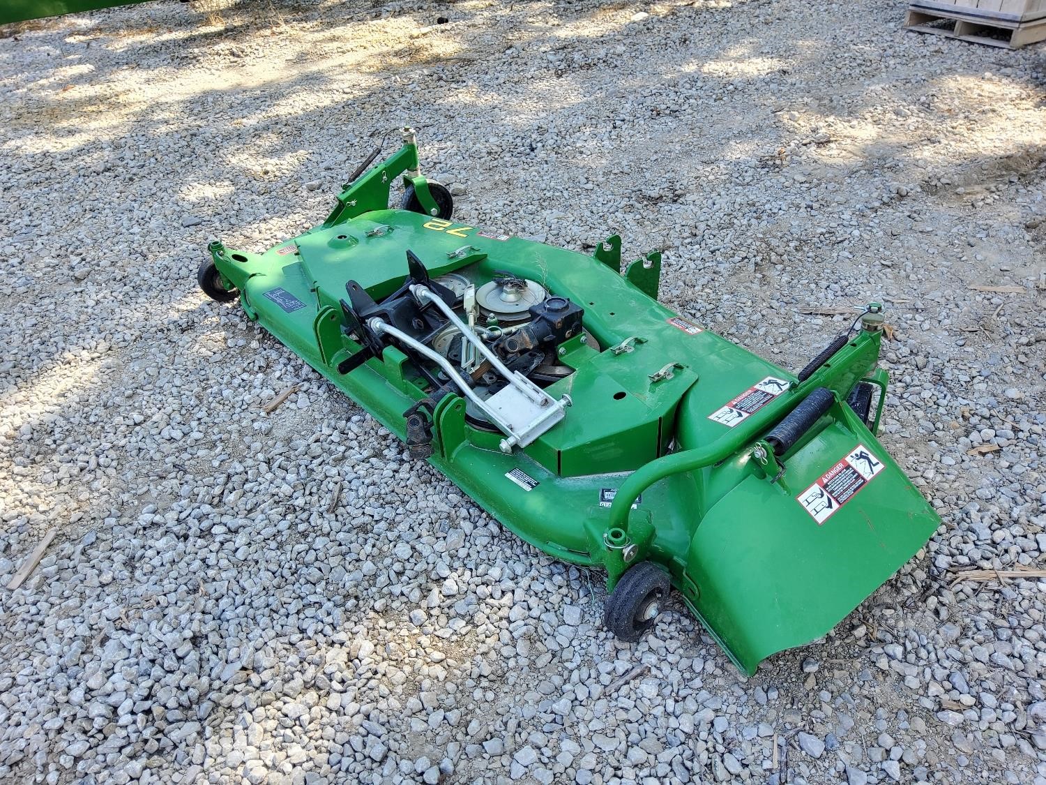 John Deere 72