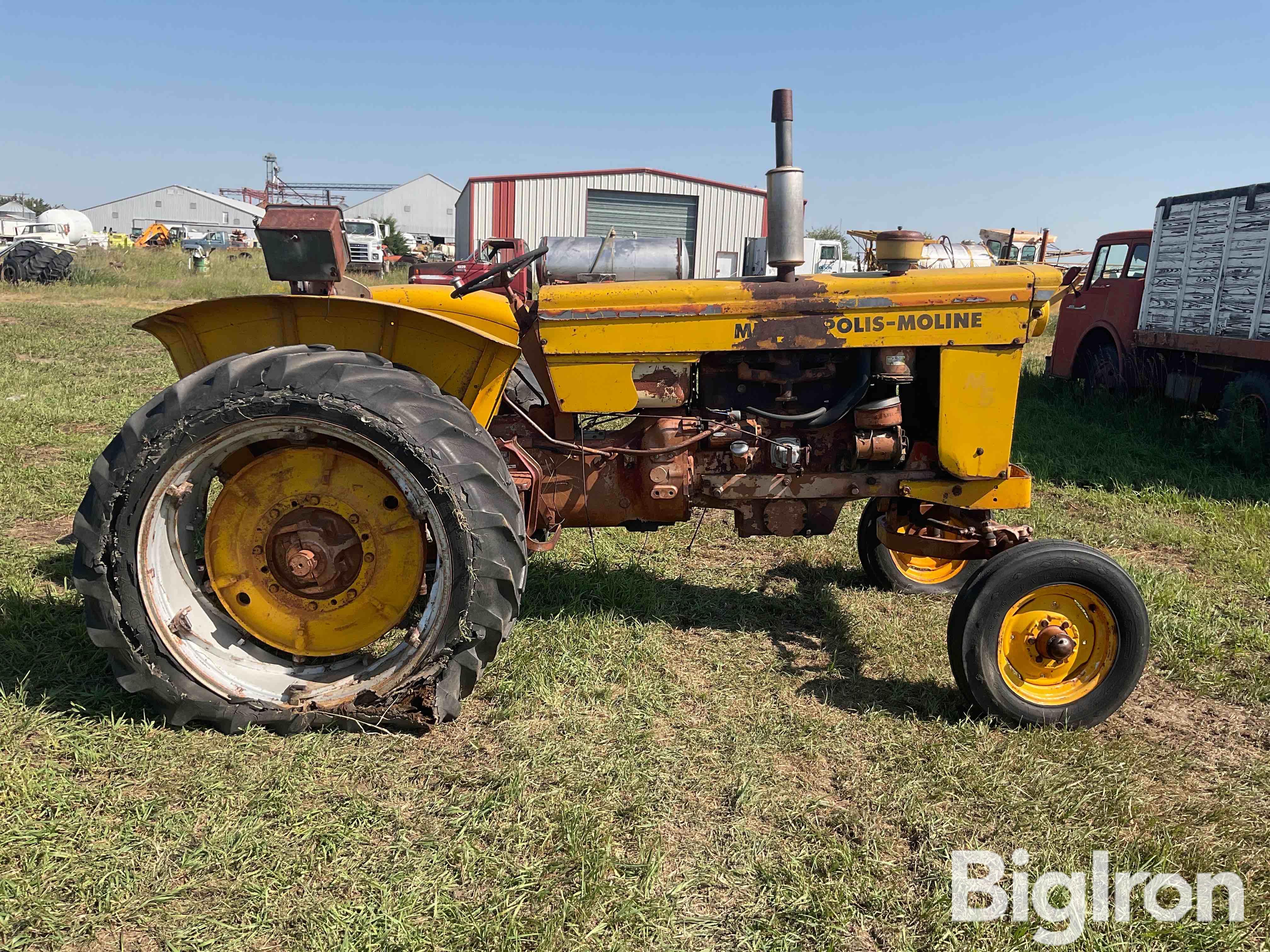 1961 Minneapolis-Moline M5 2WD Tractor BigIron Auctions