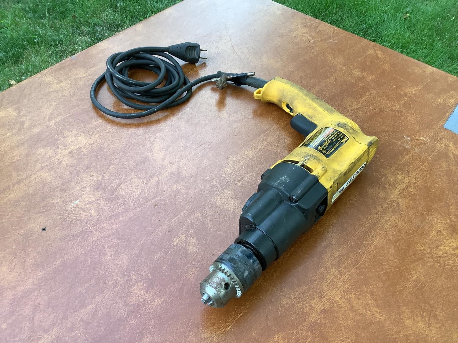 Dewalt Dw505 12” Vsr Hammer Drill Bigiron Auctions 