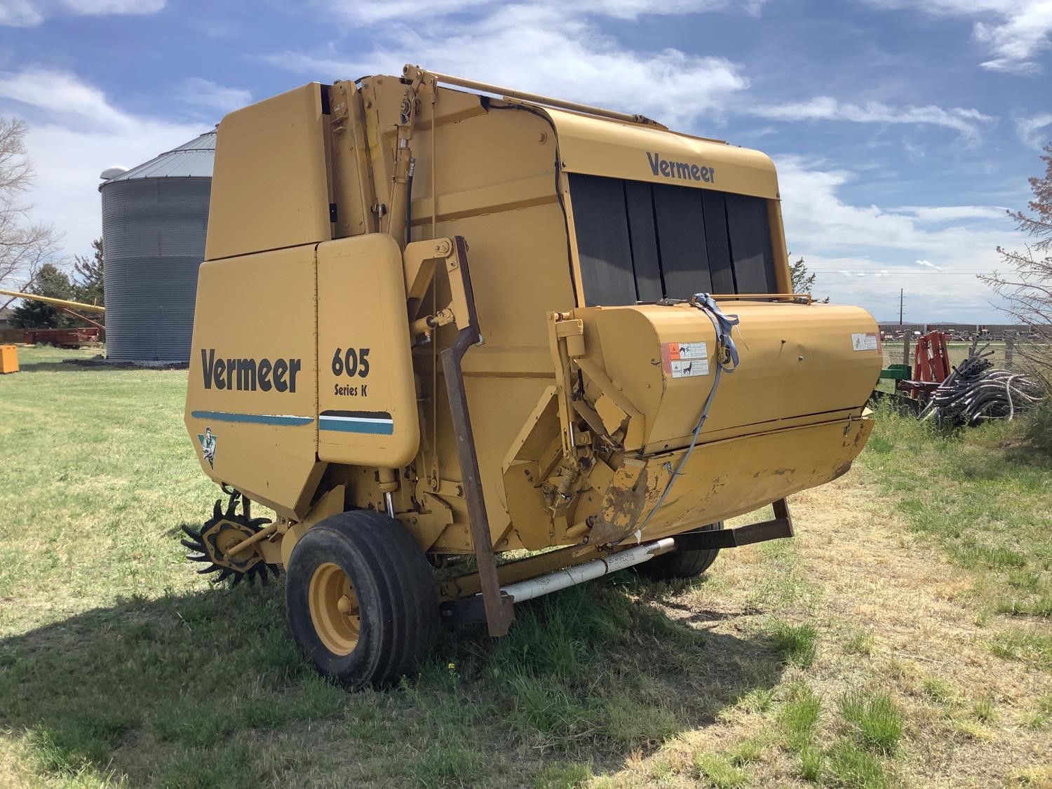 1996 Vermeer 605K Round Baler BigIron Auctions