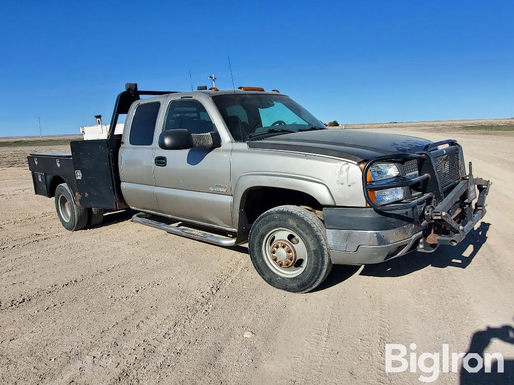 2003 Chevrolet 3500 Silverado 4x4 Extended Cab Flatbed Dually Service ...