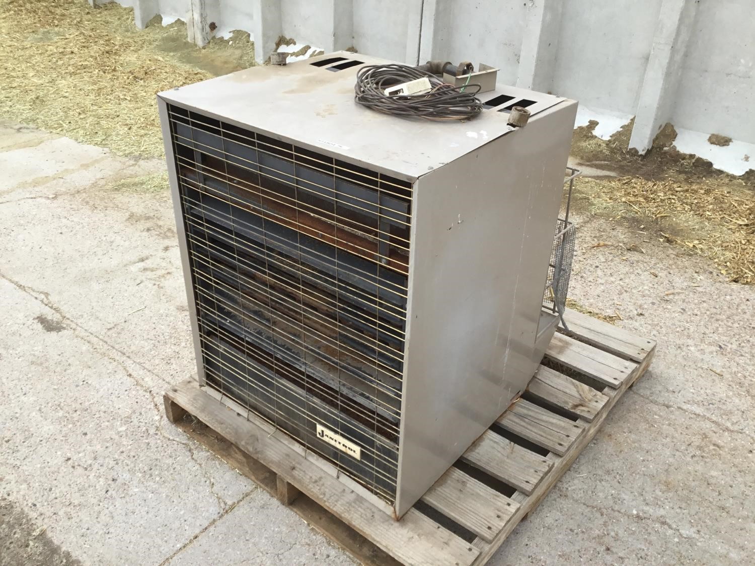 Janitrol 67200 NG Hanging Heater BigIron Auctions