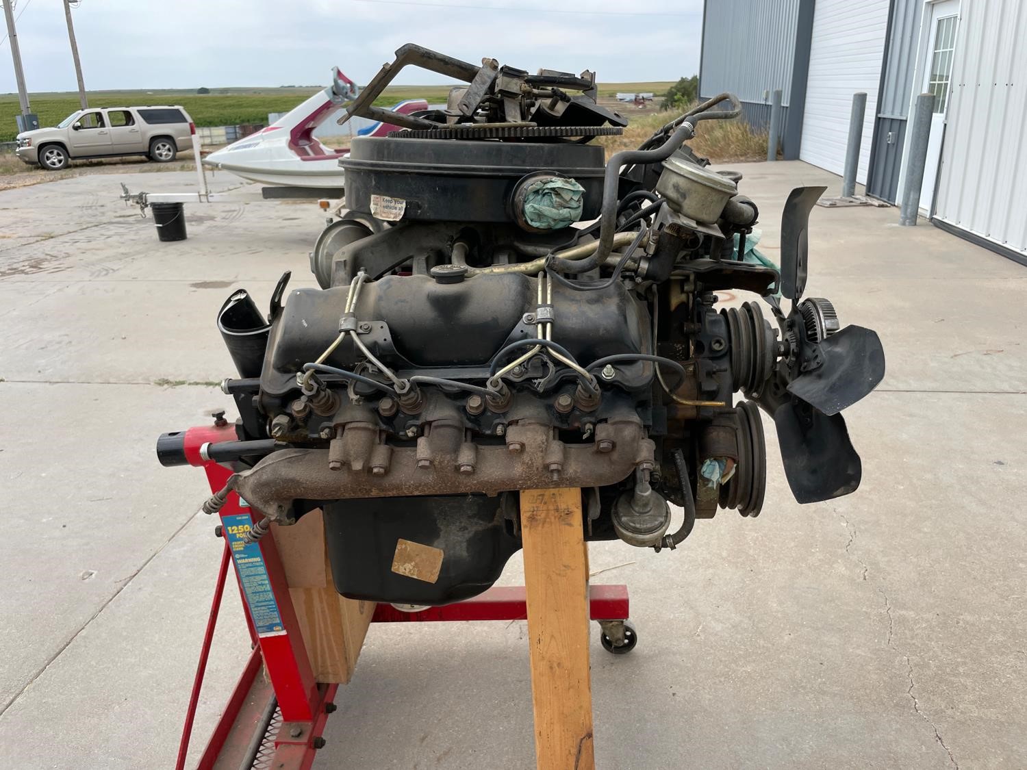 Gm Goodwrench 6 5l V8 Diesel Engine Bigiron Auctions