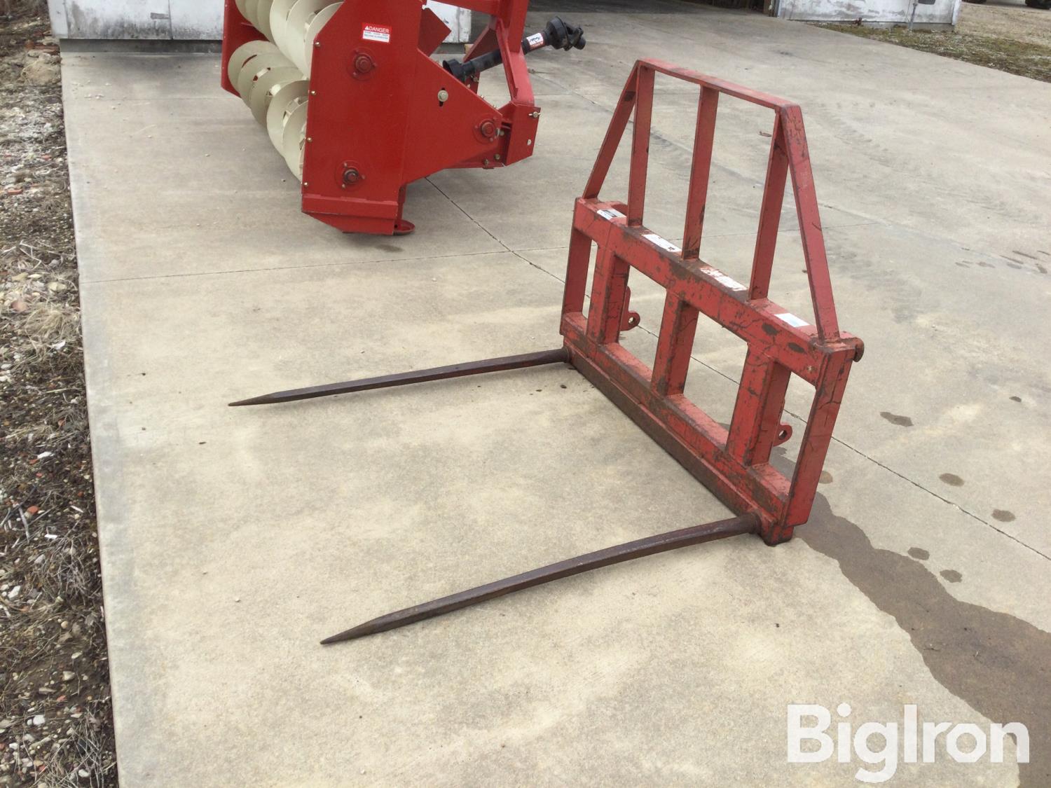 Balemaster Case L44-L350-D 04 SS Front Loader Bale Fork BigIron Auctions