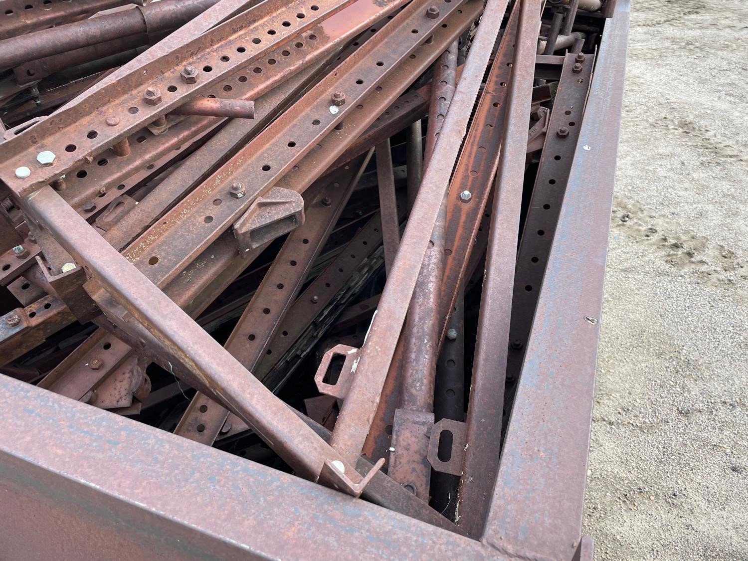 Dayton Superior Bridge Overhang Brackets W/Bin BigIron Auctions