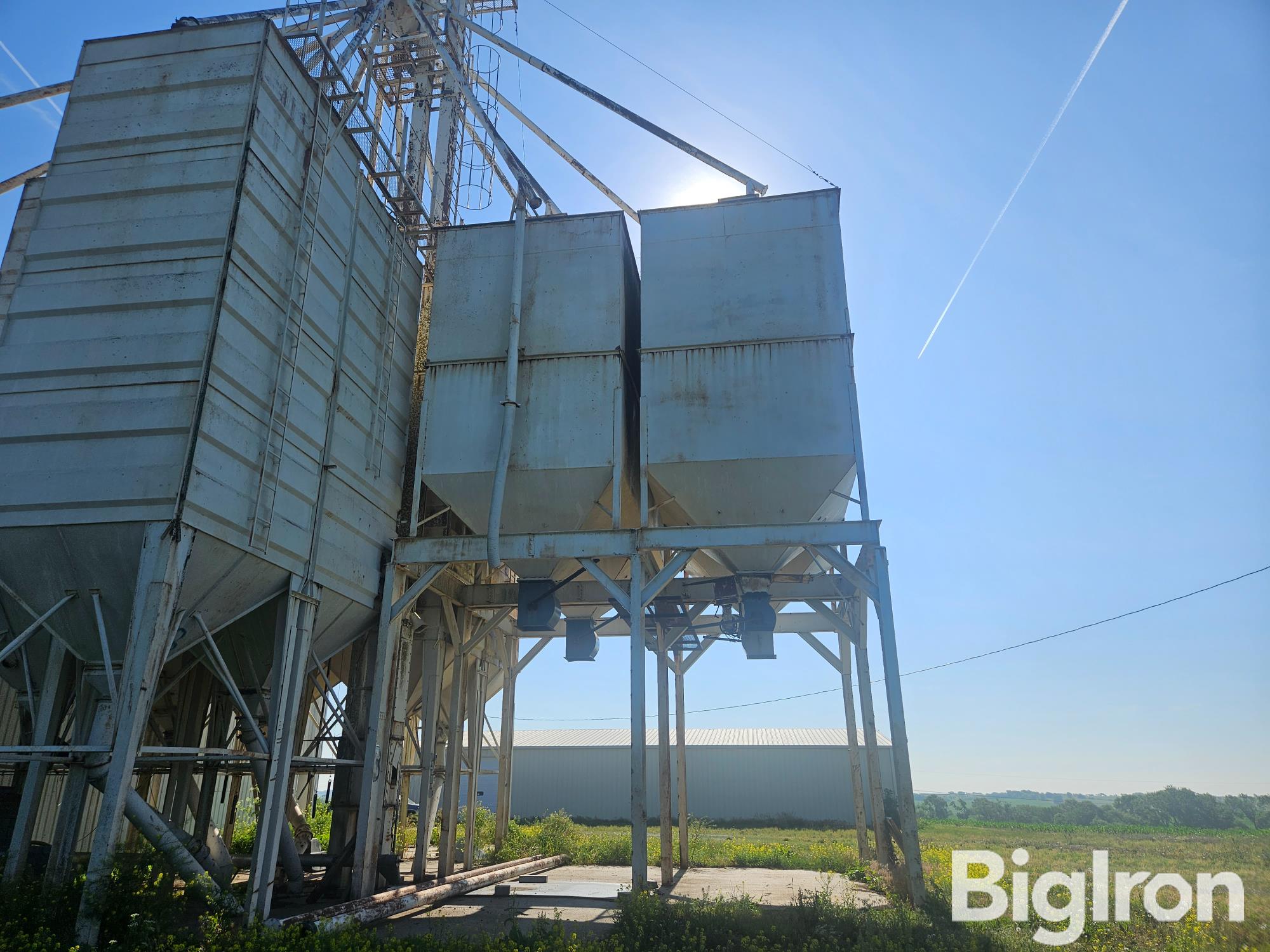 Gravity Flow Grain Bin Bigiron Auctions 5541