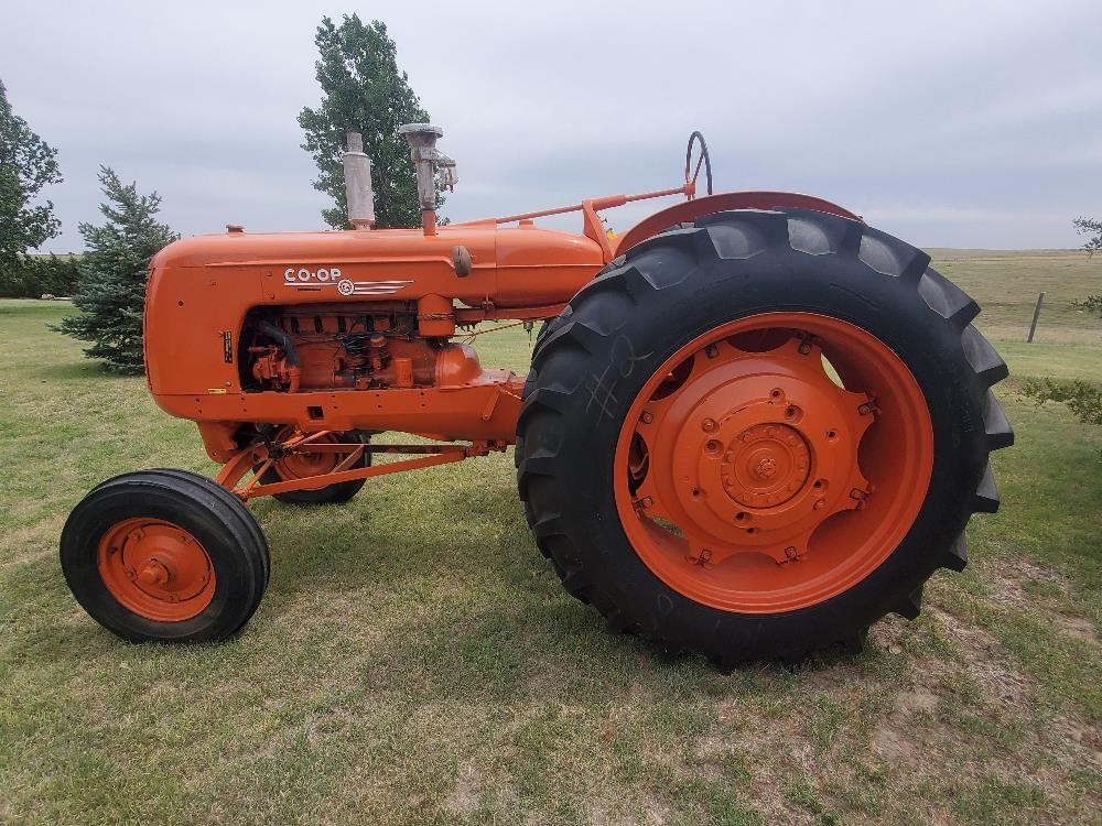 CO-OP E4 2WD Tractor BigIron Auctions