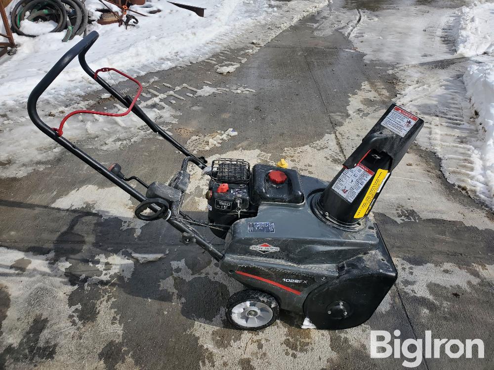 Briggs & Stratton 1022EX Snowblower BigIron Auctions