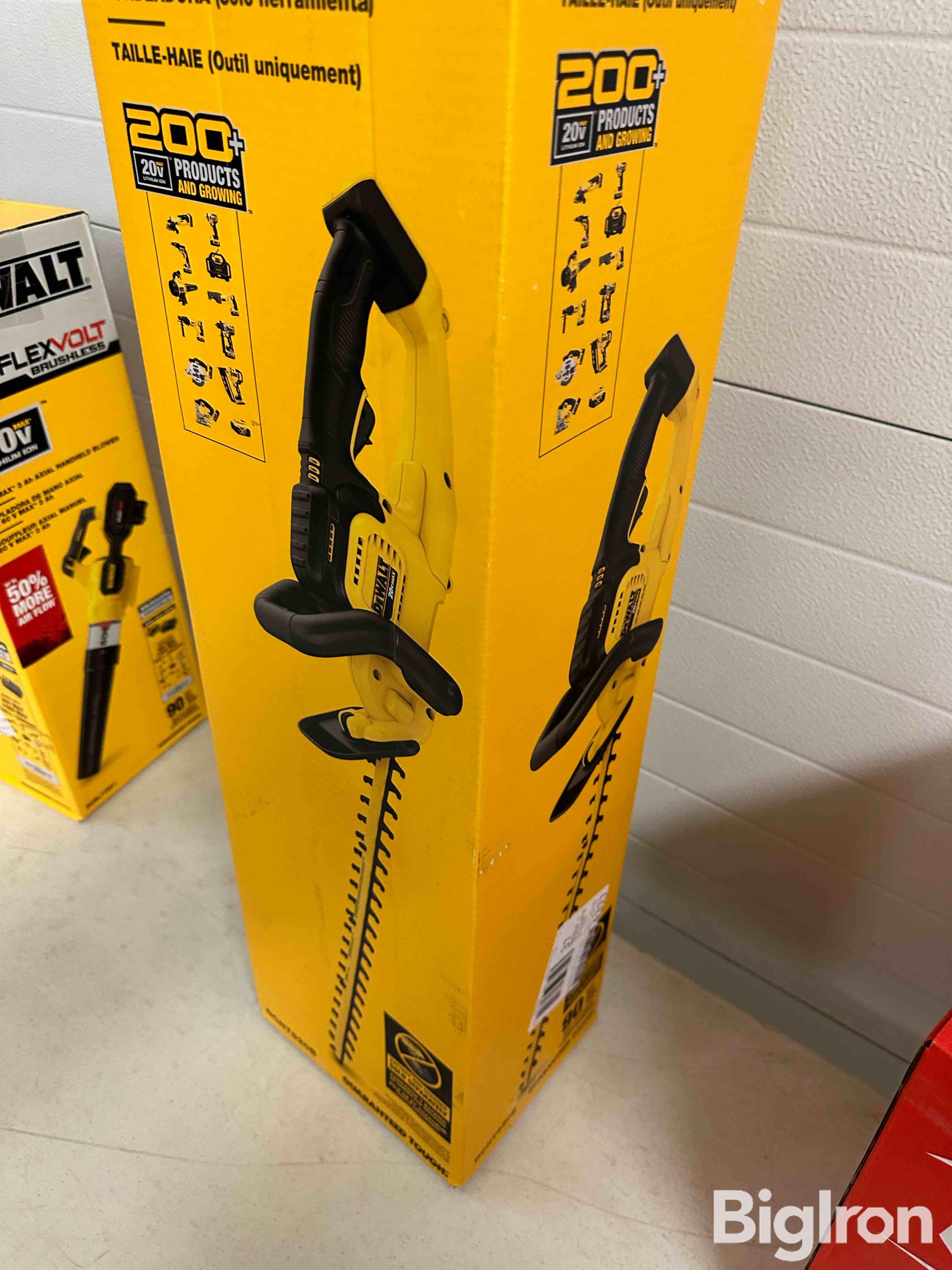 Dewalt 22 discount in hedge trimmer