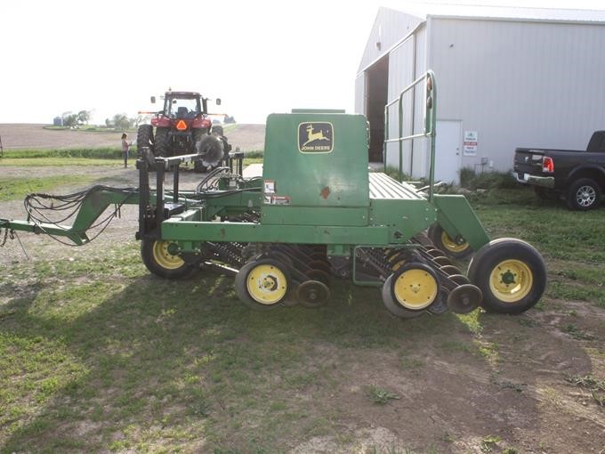 1997 John Deere 750 No-Till Grain Drill BigIron Auctions