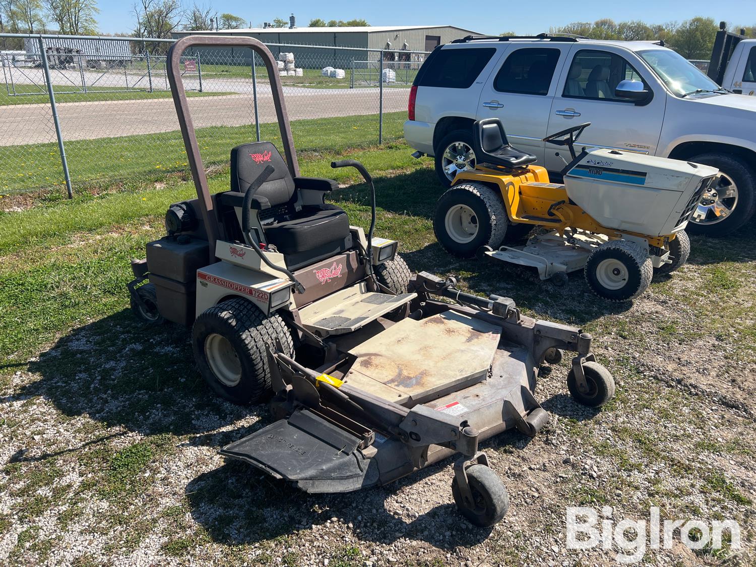 Grasshopper 722D Mower W/ 61