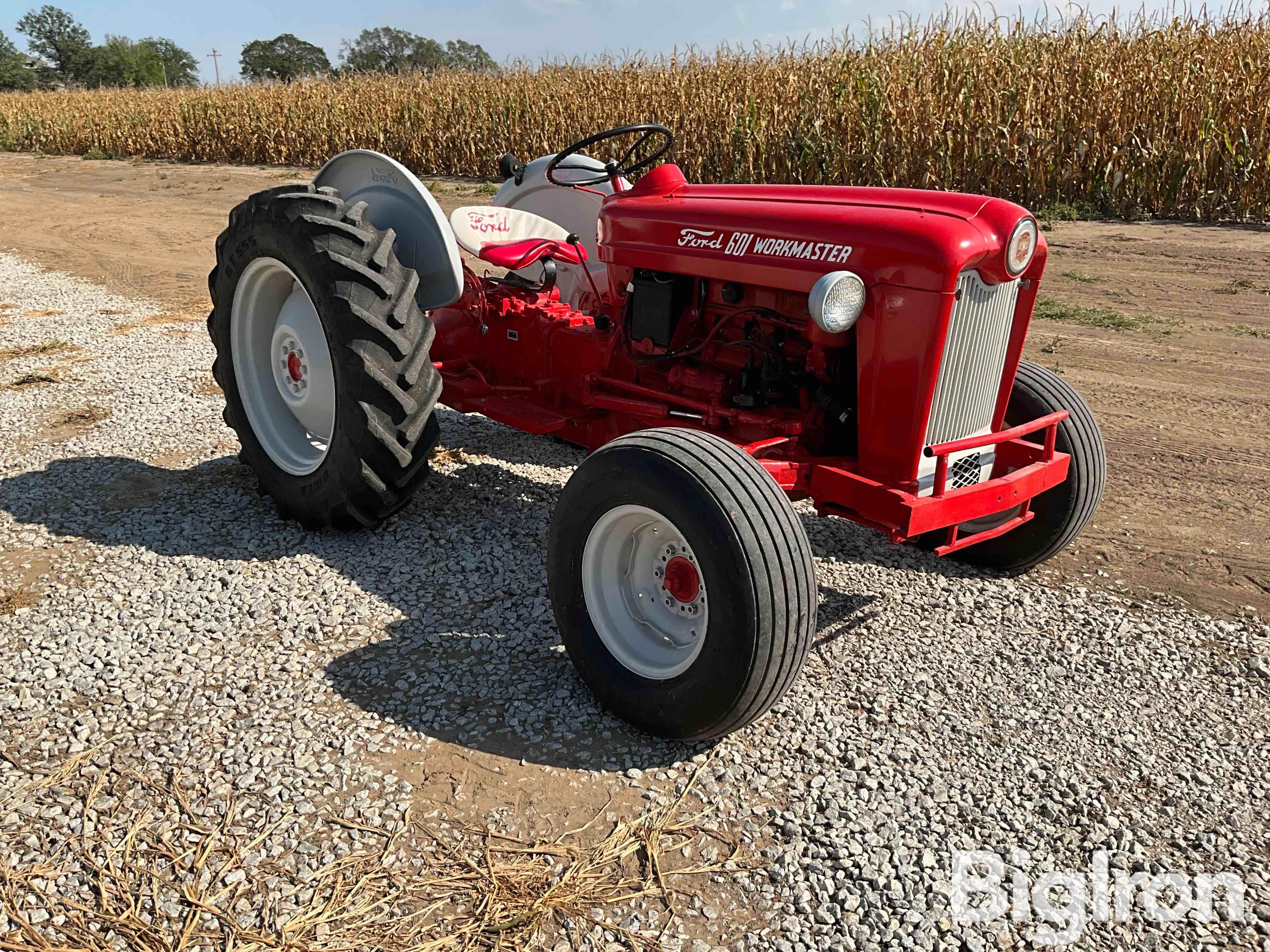 1960 Ford 601 Workmaster 2WD Tractor BigIron Auctions