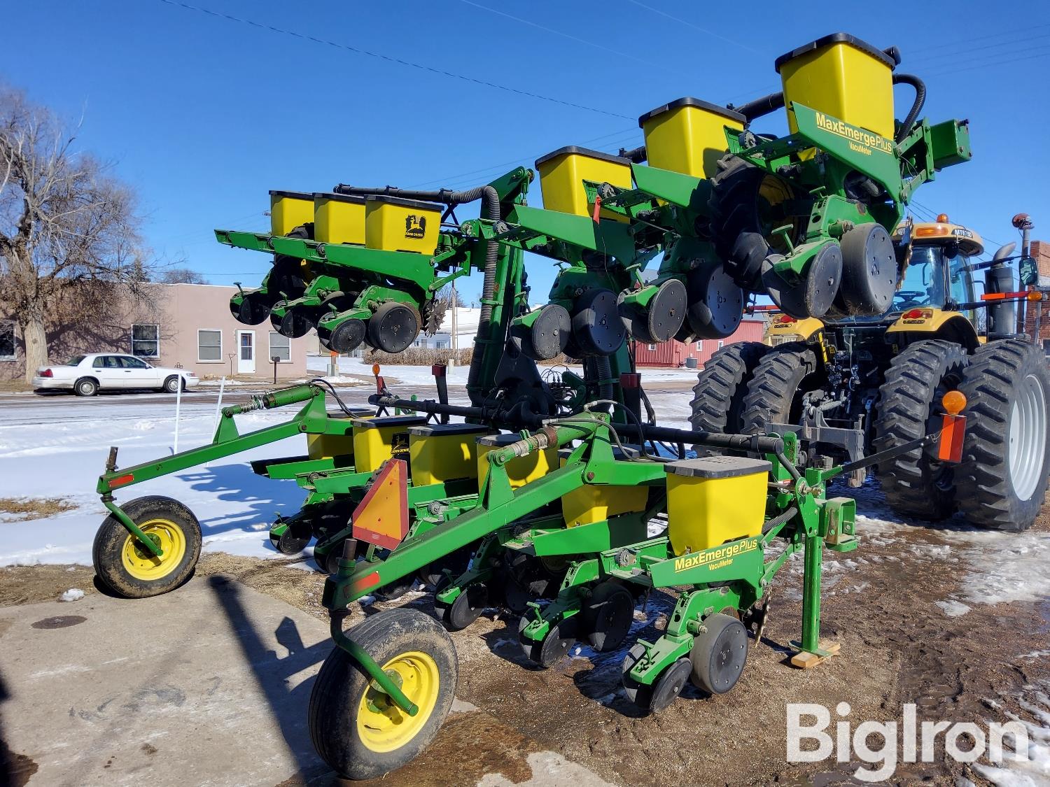 John Deere 1720 12r30 Stack Fold Planter Bigiron Auctions 9061