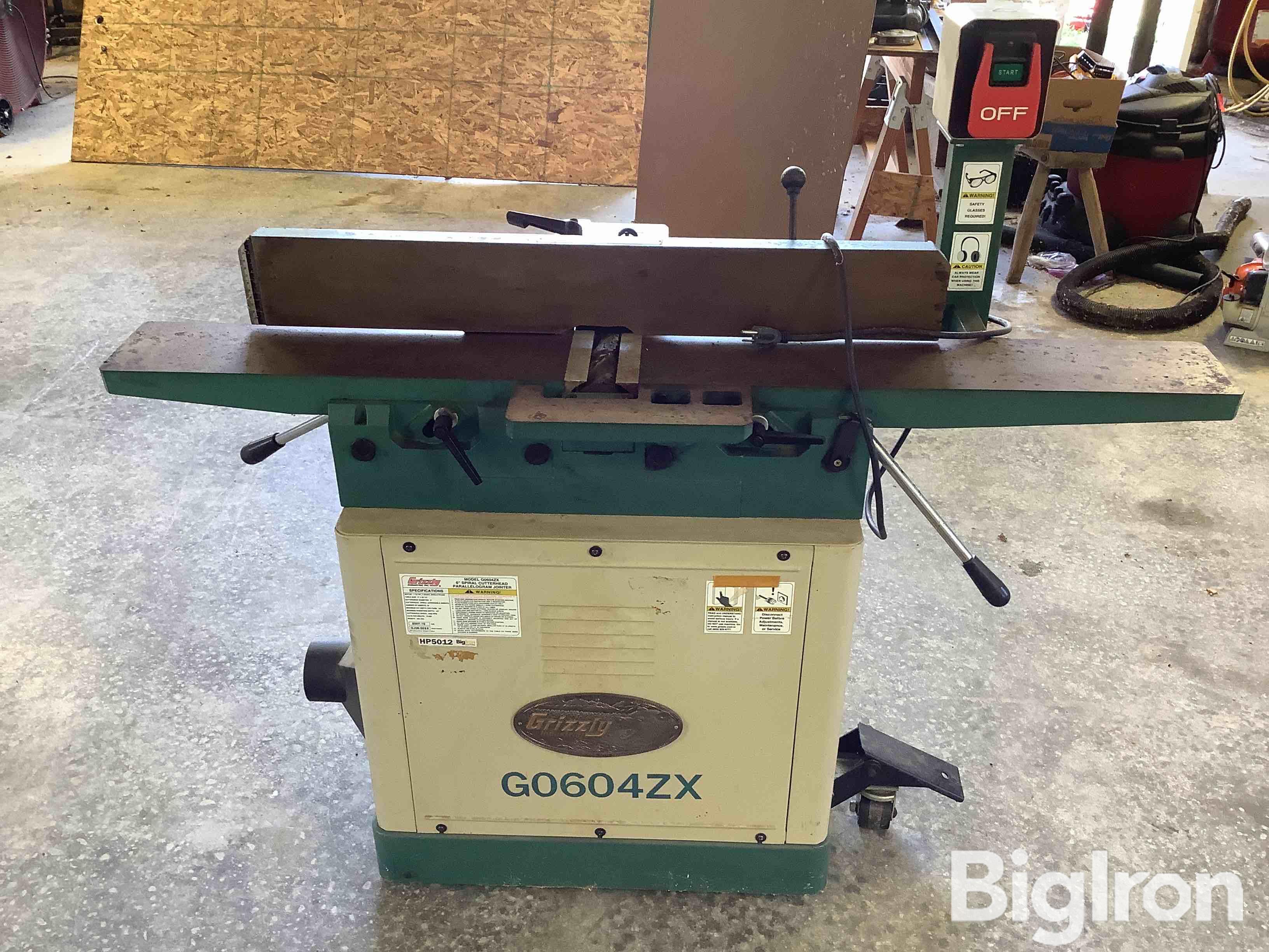 Grizzly parallelogram deals jointer