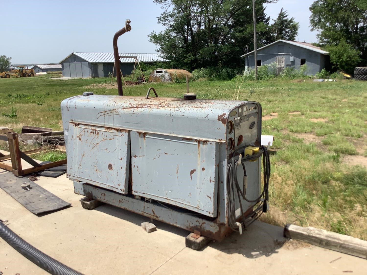 Lincoln SAM 400 F-245 Gas Powered Welder BigIron Auctions