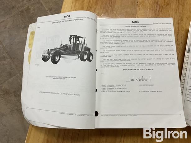 John Deere 670A/672A Motor Grader Parts Catalog & 770 Operators Manual ...