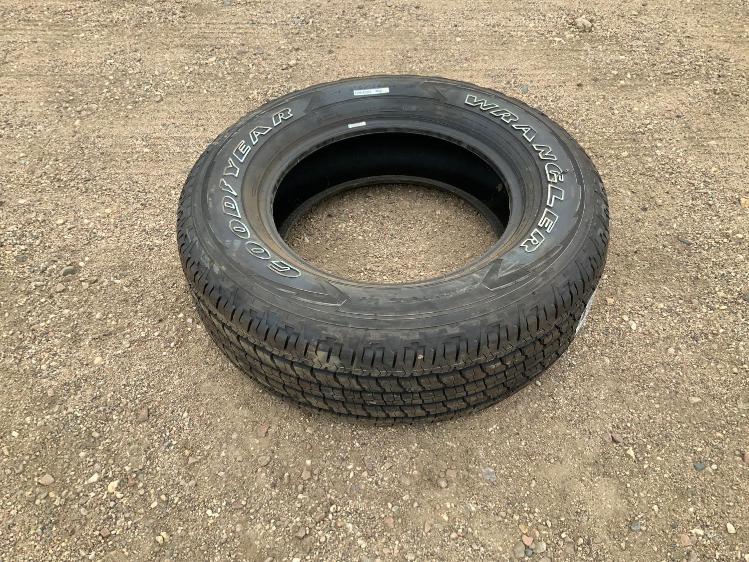 Goodyear Wrangler 27565r18 Tire Bigiron Auctions 4178