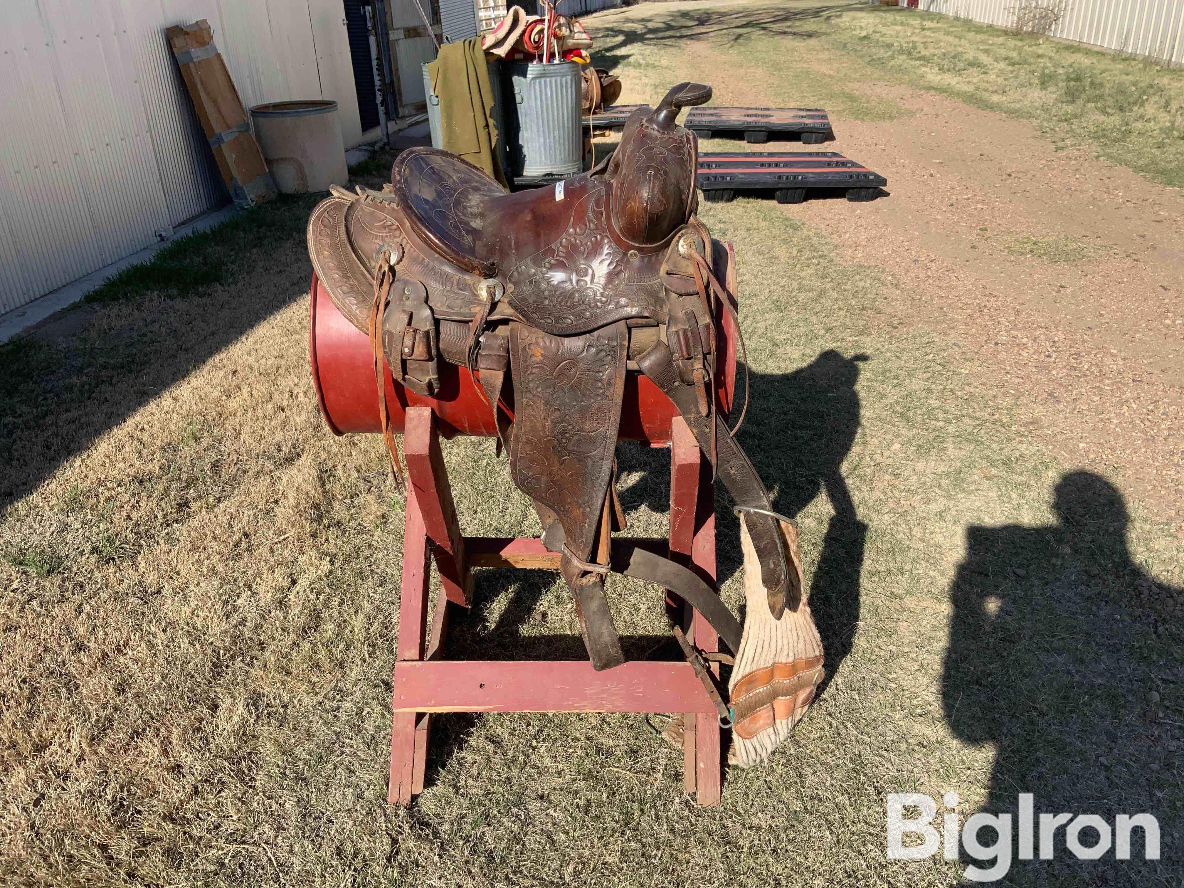 Apache Saddle Bigiron Auctions