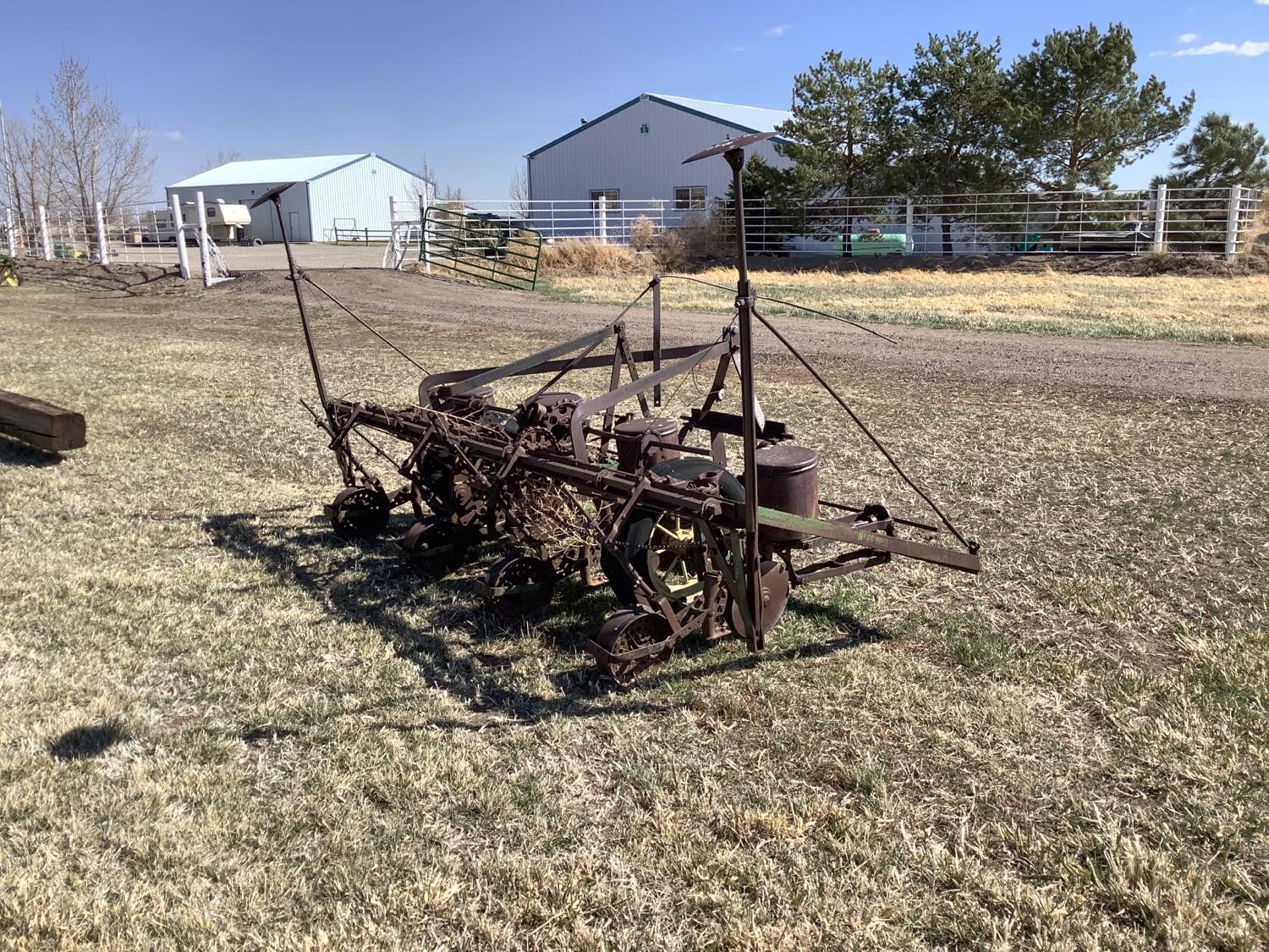 John Deere 4r30 Plate Planter Bigiron Auctions