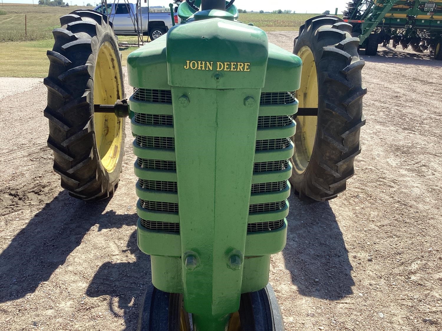 1943 John Deere B 2WD Tractor BigIron Auctions