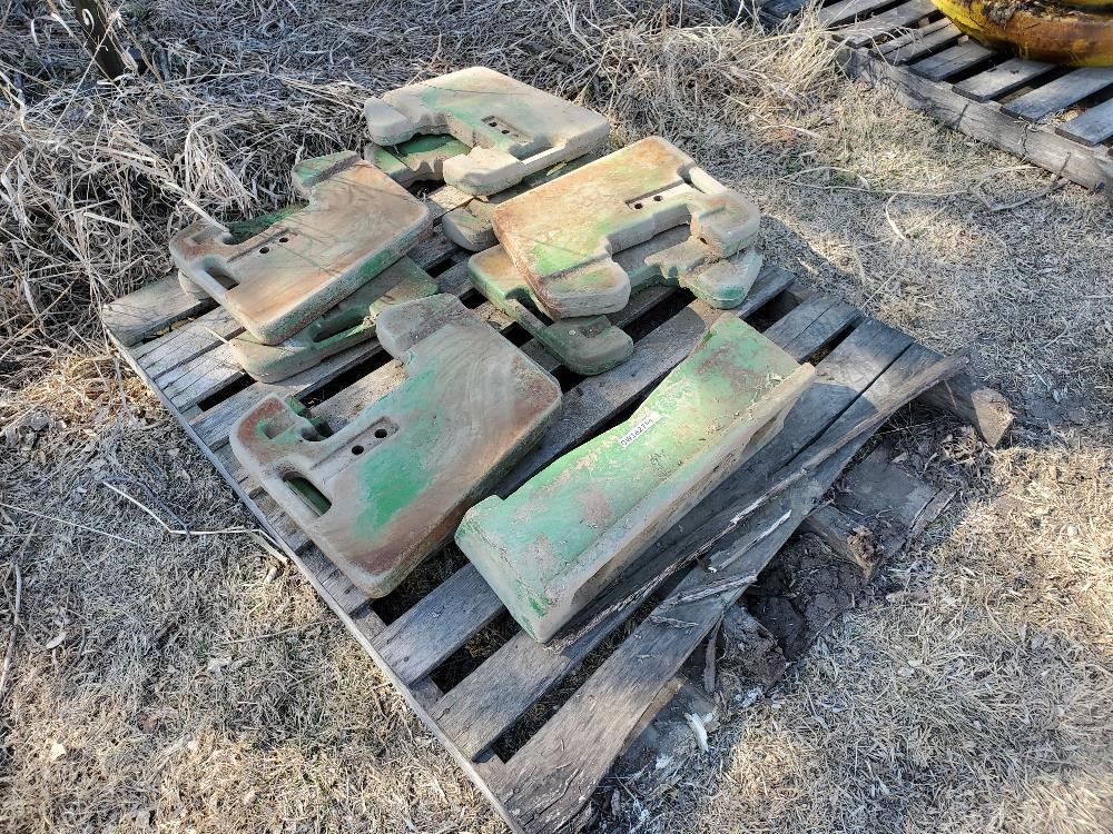 John Deere Front Weight Mount & Suitcase Weights BigIron Auctions