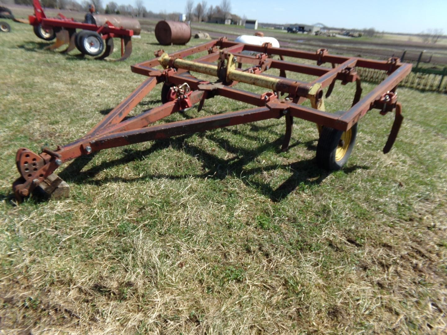 12 Shank Chisel Plow BigIron Auctions