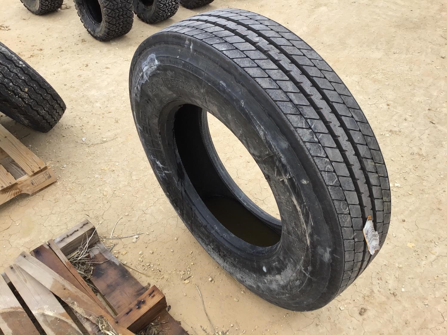 Hercules 295/75R22.5 Recap Tire BigIron Auctions