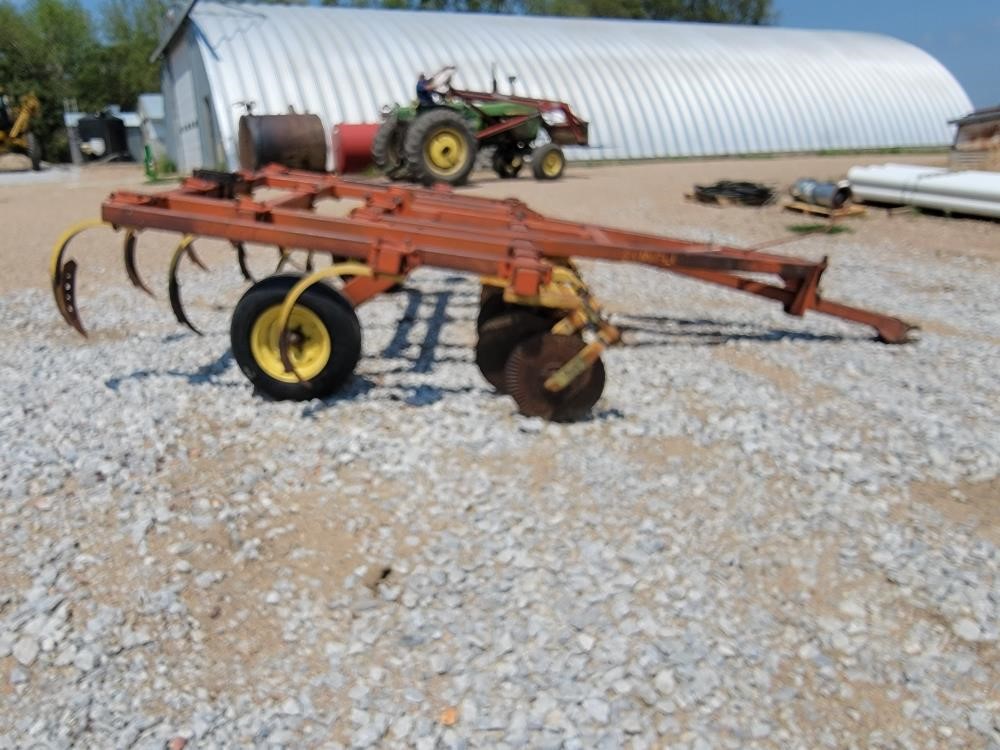 Sunflower BC-14 Chisel Plow BigIron Auctions