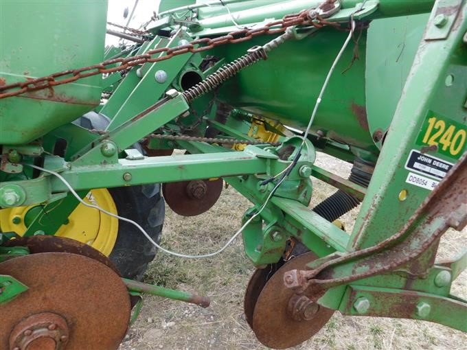 John deere 1240 planter craigslist