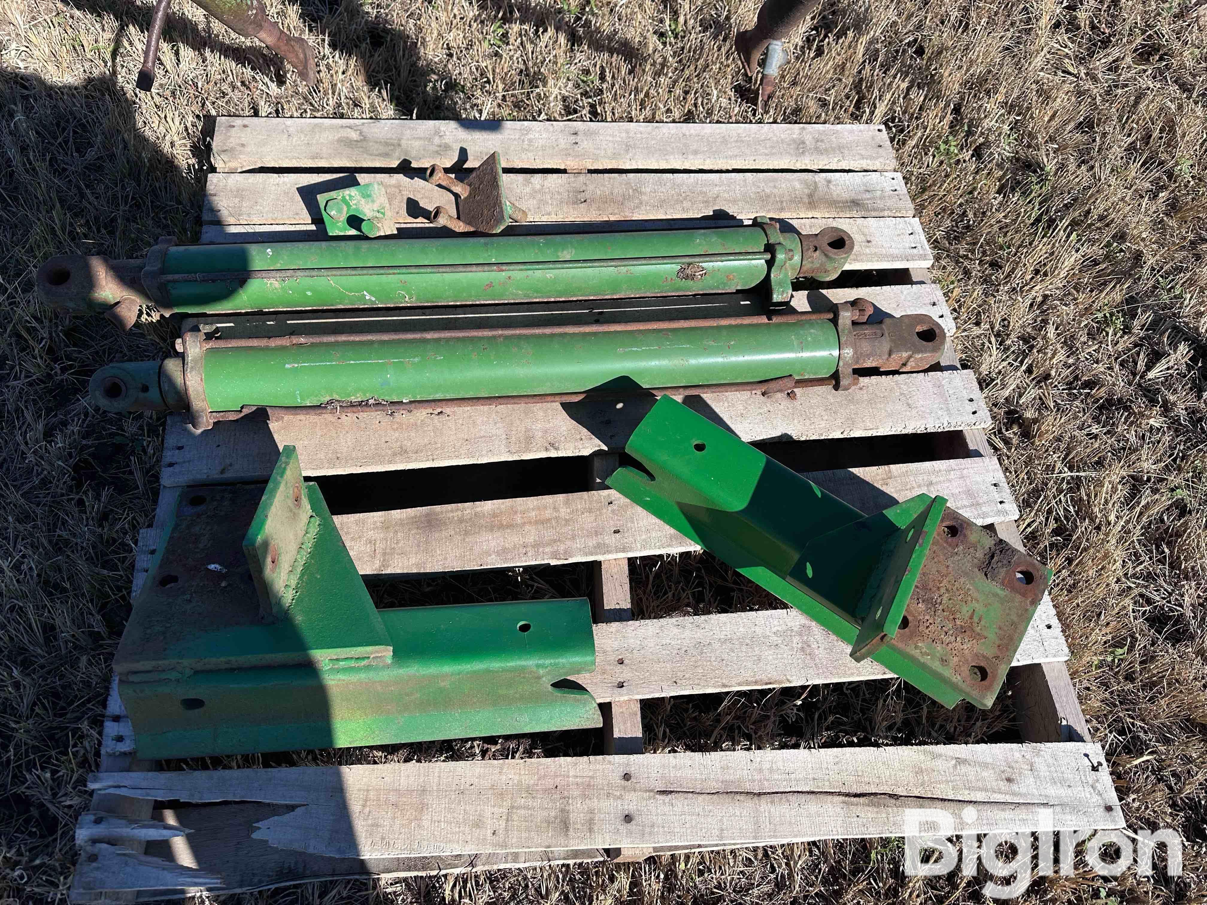 John Deere 45W Front End Loader BigIron Auctions