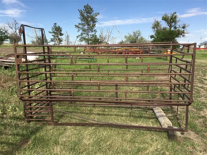 Slide-In Livestock Racks BigIron Auctions