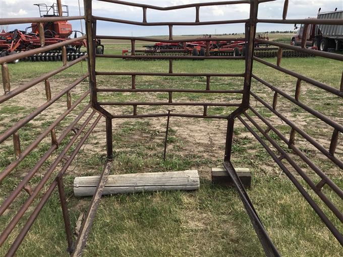 Slide-In Livestock Racks BigIron Auctions