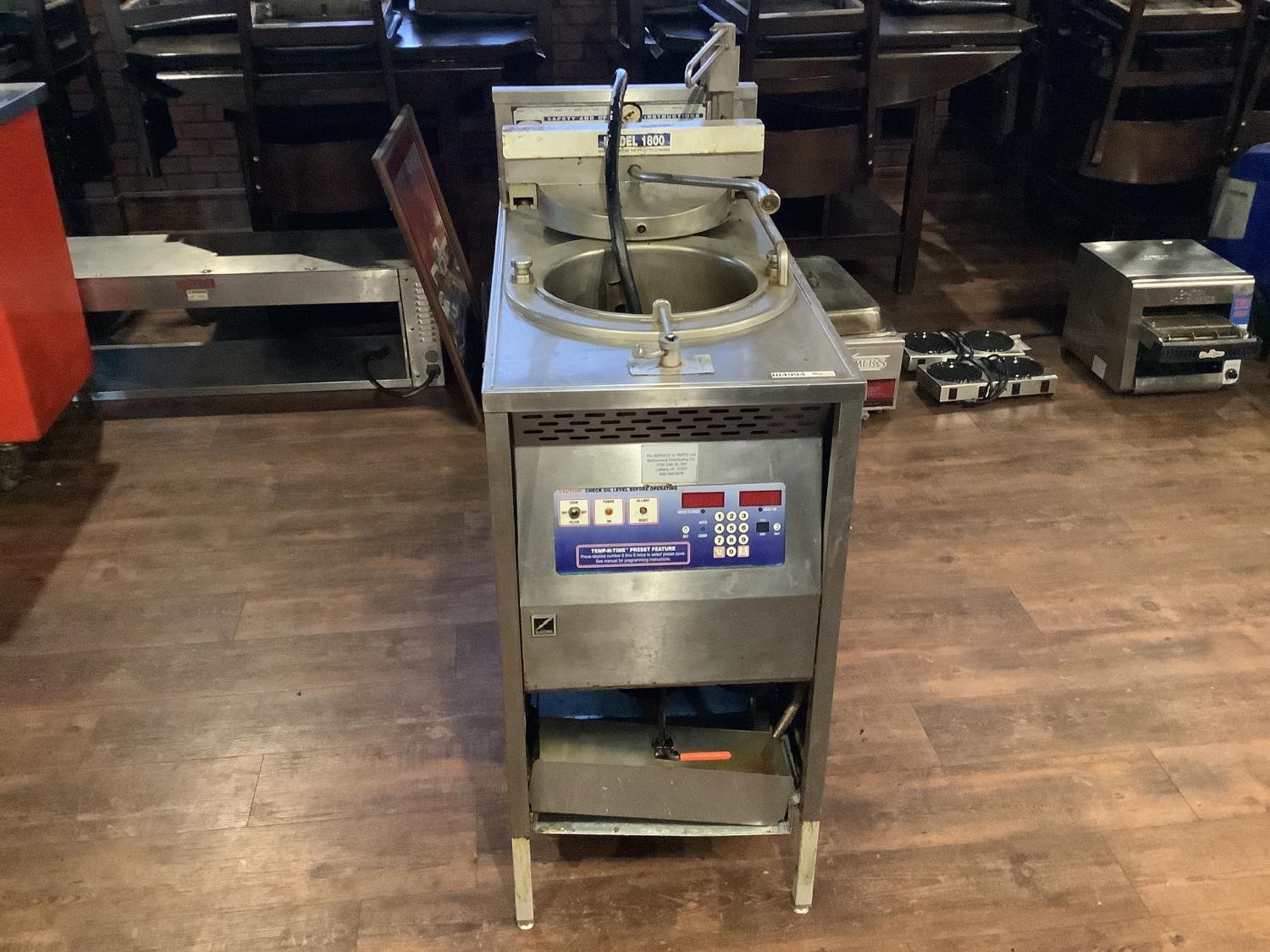 Broaster 1600 Pressure Fryer - Electric - business/commercial - by