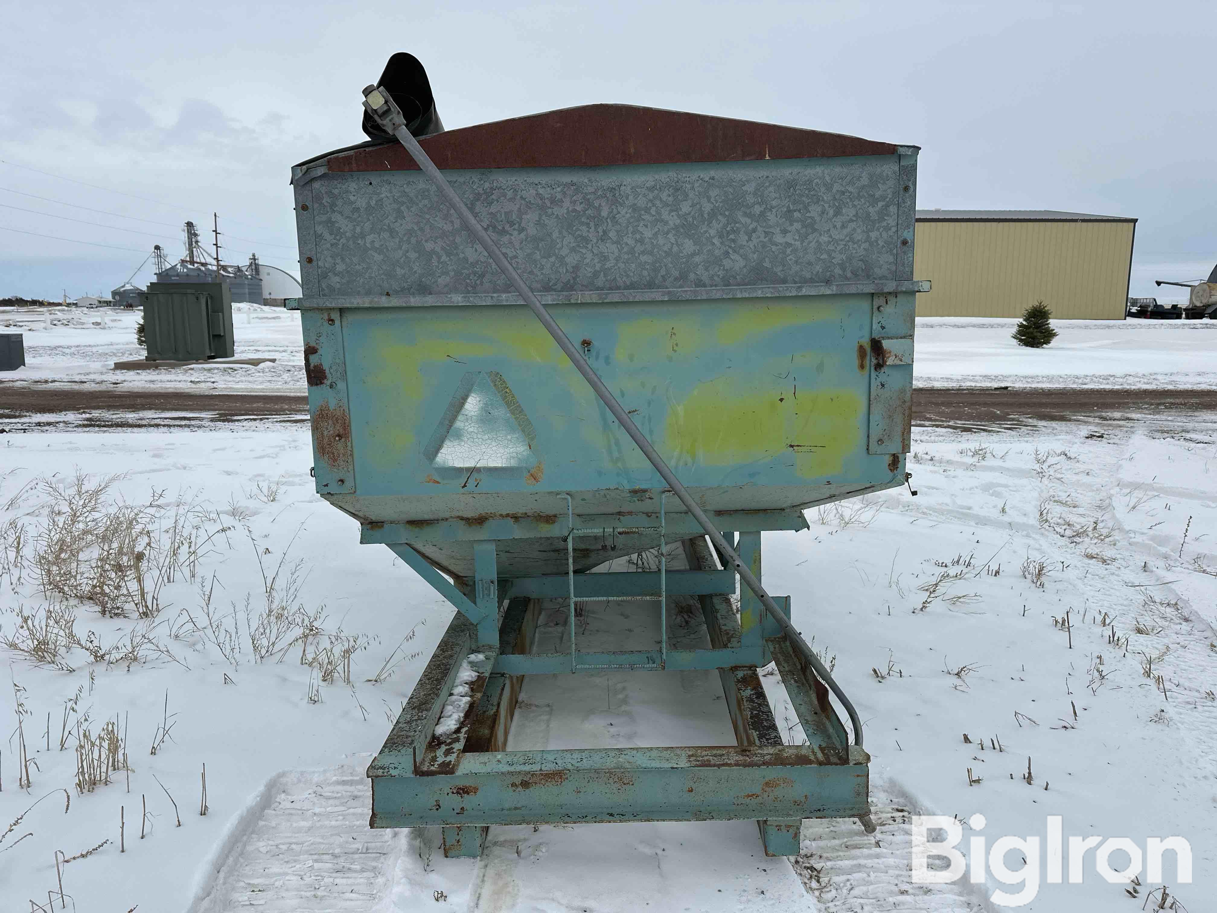 Gravity Wagon On Frame BigIron Auctions