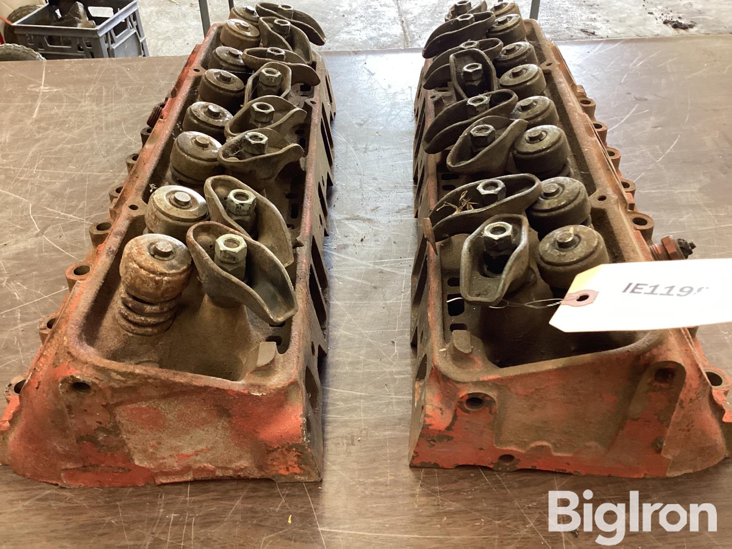 1969 Chevrolet 327ci Cylinder Head BigIron Auctions