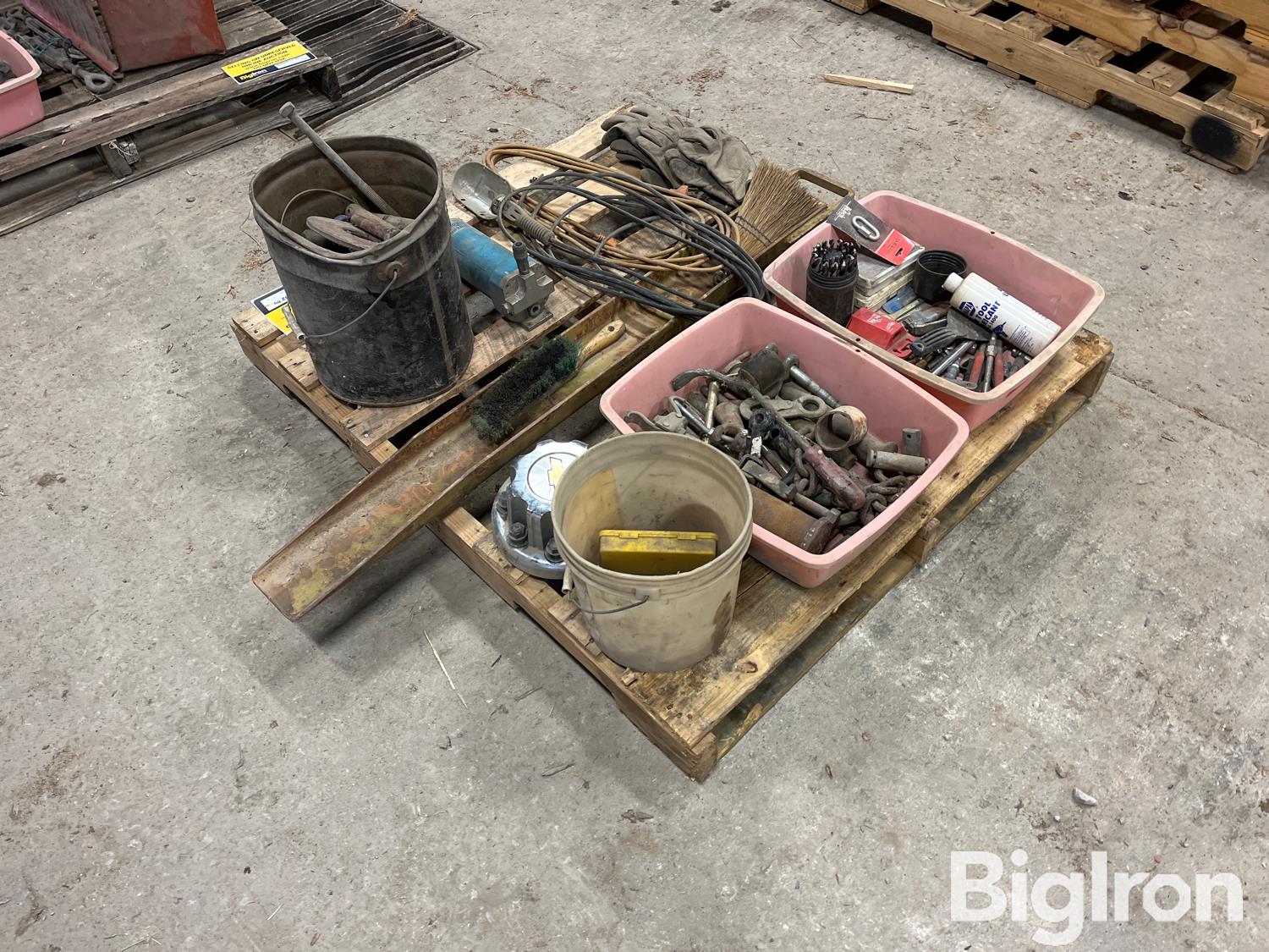 Sharpe 606A Spray Equipment Filter & Supplies BigIron Auctions