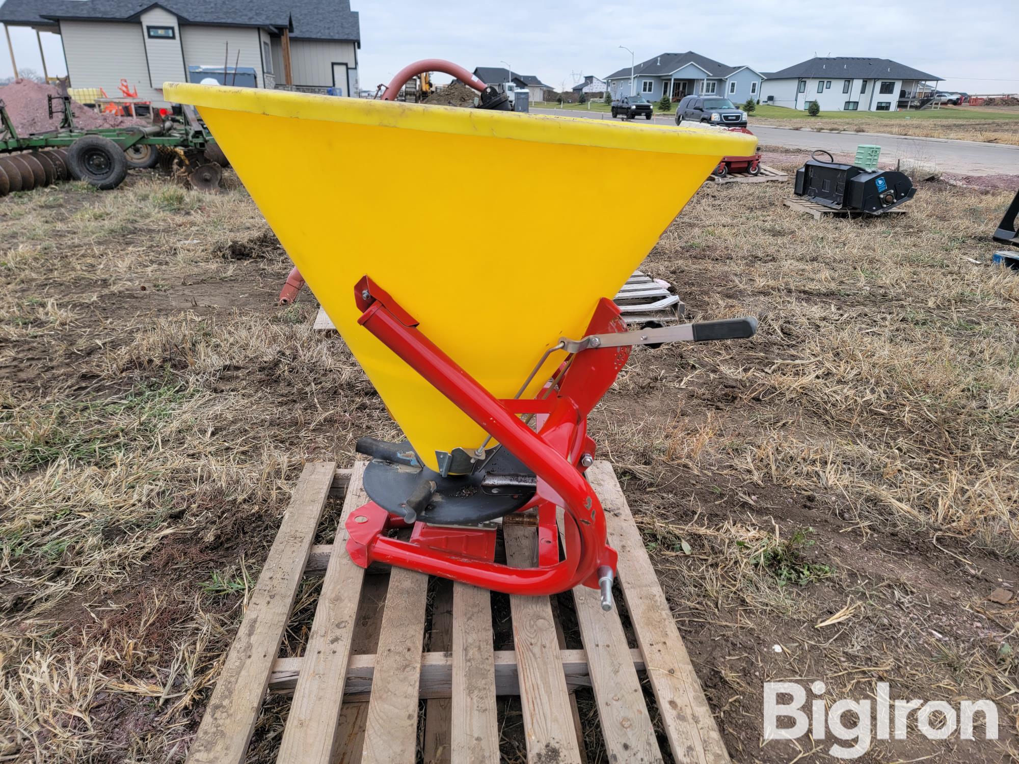 King Kutter P400 Fertilizer Spreader/Seeder BigIron Auctions