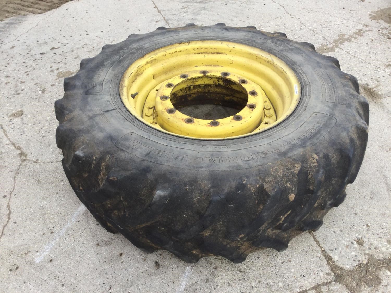 John Deere 420/90R30 Front Dual Tires & Rims BigIron Auctions